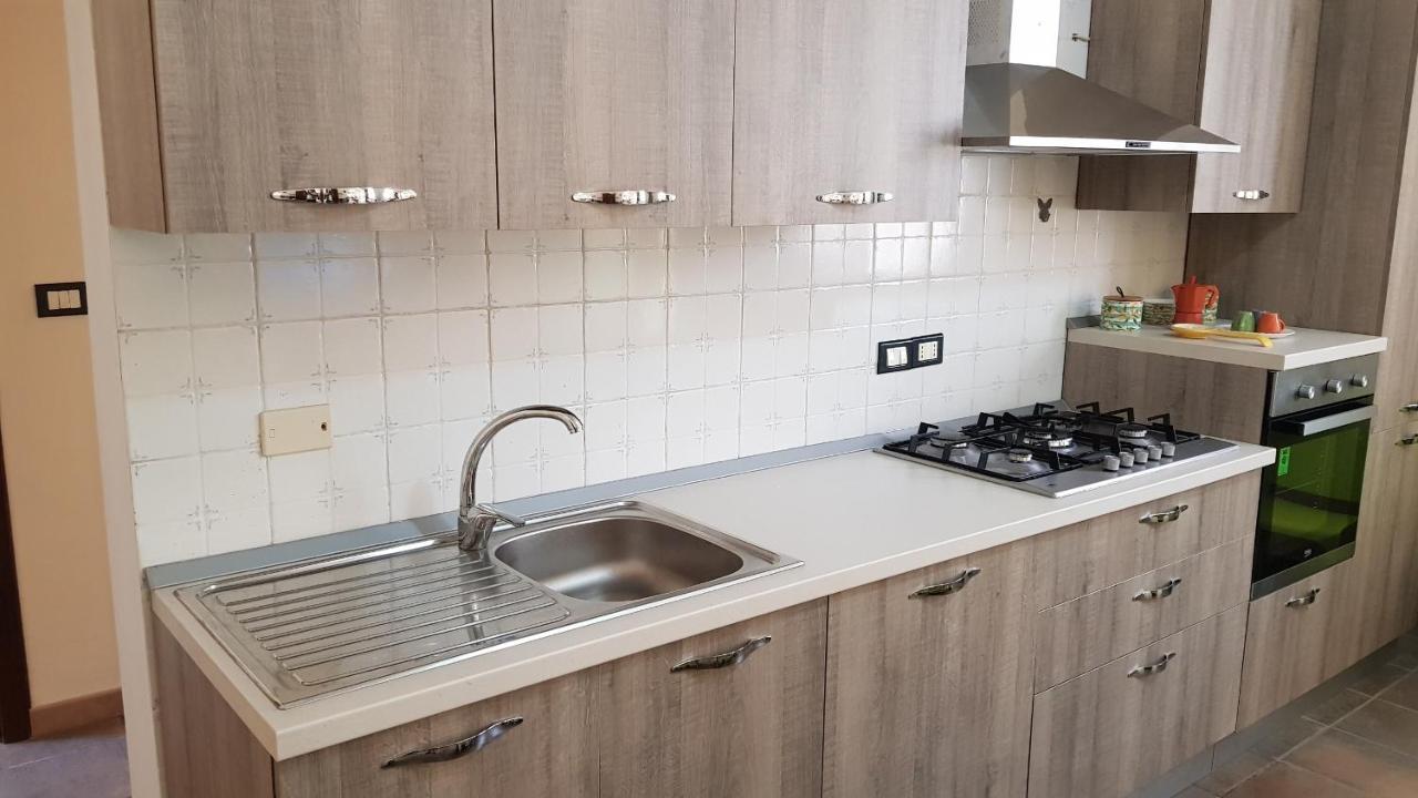 Casa Vacanze Villa Tropia Camastra Eksteriør bilde