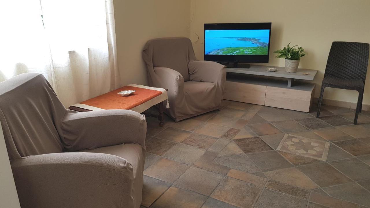 Casa Vacanze Villa Tropia Camastra Eksteriør bilde