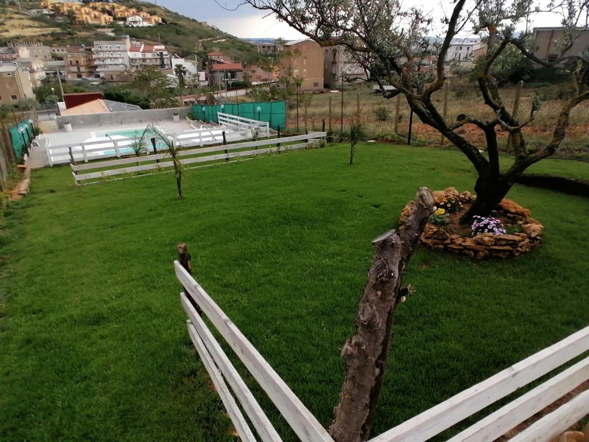 Casa Vacanze Villa Tropia Camastra Eksteriør bilde