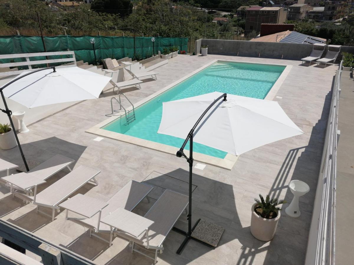 Casa Vacanze Villa Tropia Camastra Eksteriør bilde